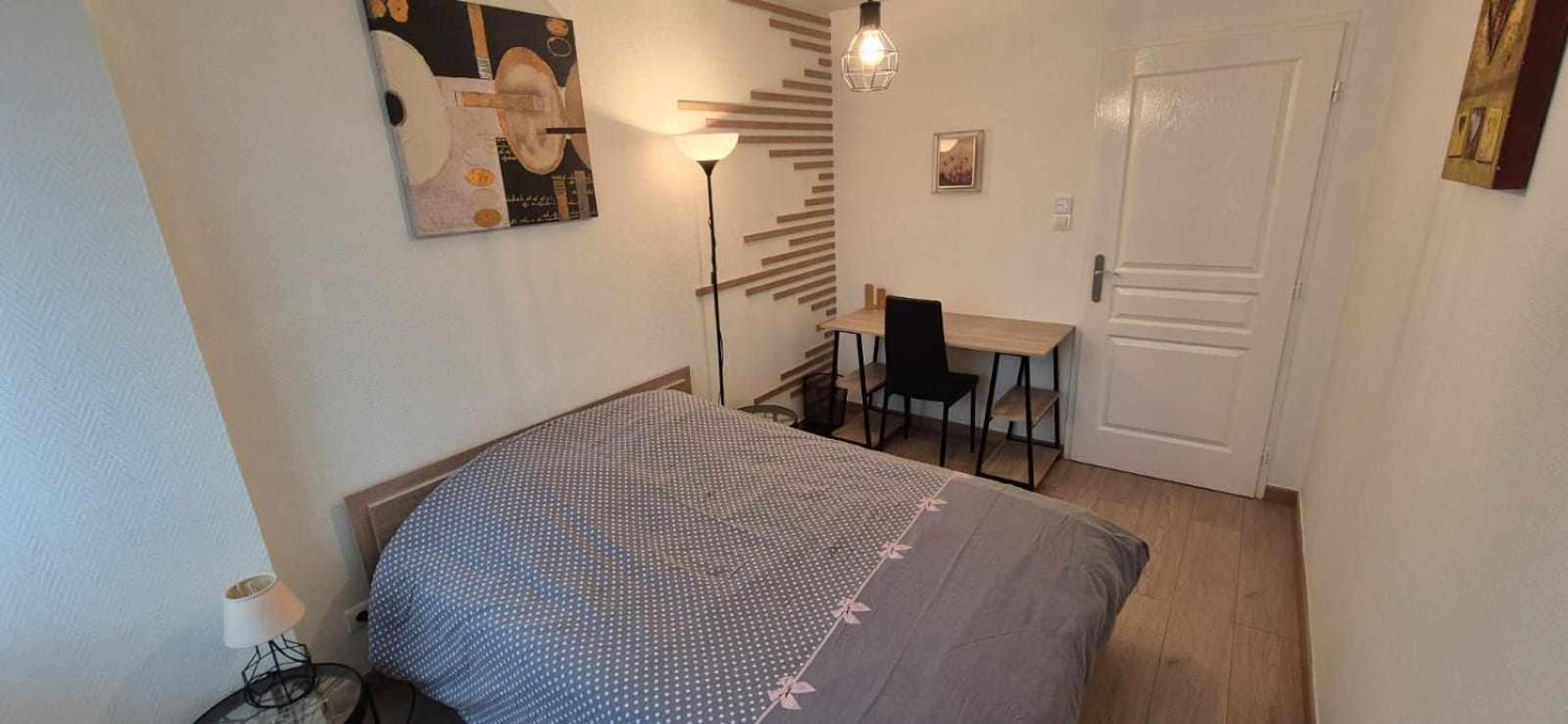 Nouveau !! Appartement Confortable Totalement Renove Avec Parking Gratuit - Hypercentre De Nancy Bagian luar foto